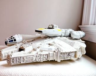 kenner power of the force toy model of millennium falcon