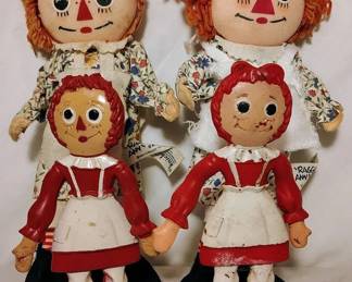 2 1967 Rubber Bendable Raggedy Ann Doll  2 Vint. Knickerbocker Cloth Bendable Raggedy Ann Doll