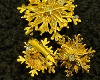 snowflake earings