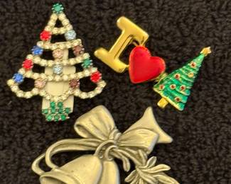 christmas pendants