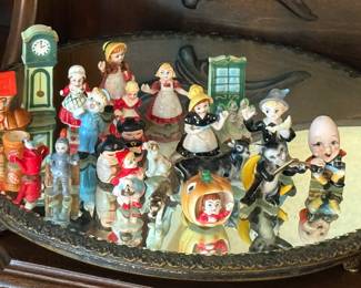 collectible figures