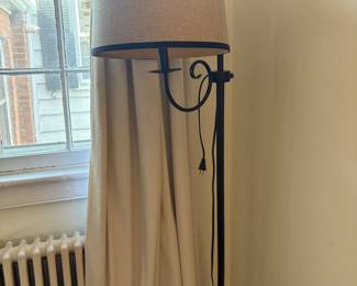 Floor lamp