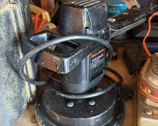 Black and decker polisher electric