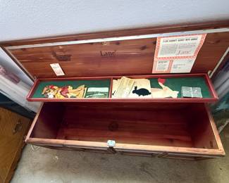 Lane cedar chest