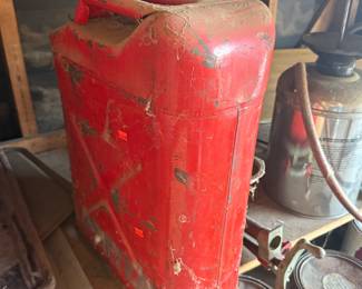 Metal gas tank vintage