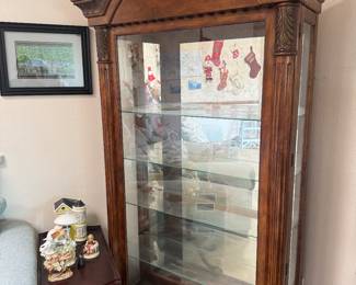Curio cabinet with 4 glass shelves
85IN high, 40IN wide, 14IN deep