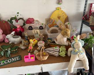Seasonal Decor- Spring/Summer