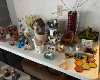 Knick Knacks and Collectibles