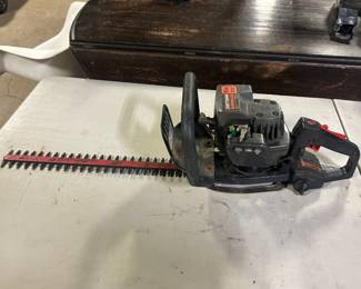 Hedge trimmer