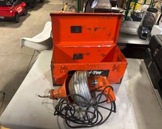 Commercial drain unclogger