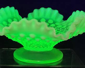 FENTON GREEN OPALESCENT URANIUM HOBNAIL RUFFLED EDGE CANDY DISH, 7in