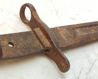 WW2 ERA BAYONET MISSING GRIP