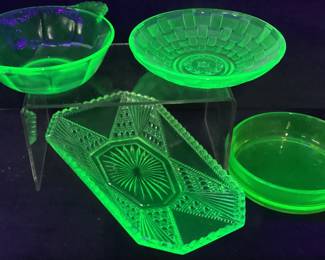 (4) VTG. URANIUM GLASS CANDY DISHES
