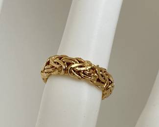 14K Gold Flat Byzantine Design Ring - Size 5 (2.6 Grams)