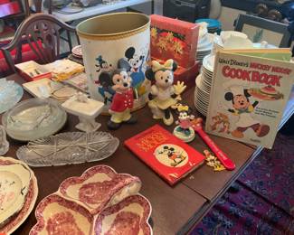 Mickey Mouse collectibl