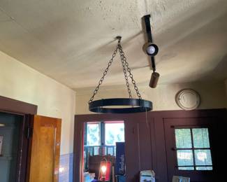 Ceiling hanging pot holder