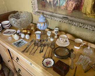 Miscellaneous vintage glassware in silverplate