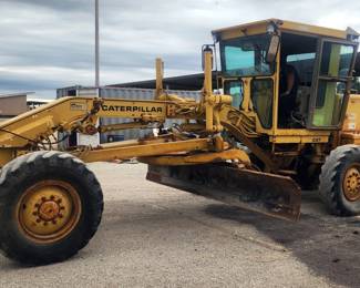 Caterpillar 120G Motor Grader And Balderson 3134 Snow/Material Blade 11'6" With Spare Tire