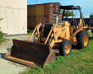 Case 580D Construction King Backhoe