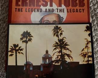 Vinyl Records:
Kenny Rogers – Greatest Hits (Liberty, 1980
Ernest Tubb – The Legend and the Legacy (Volume One) (First Generation Records, 1979
Eagles – Hotel California (Asylum Records, 1976