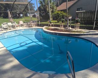 Lawn furniture plant stands