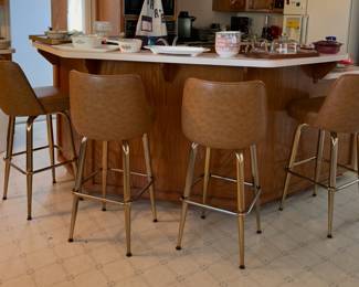 4 vintage barstools, great shape