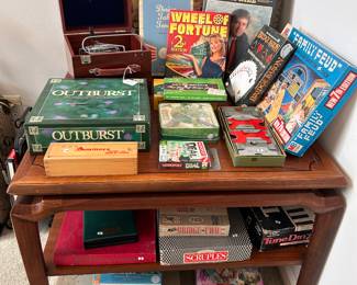 games and puzzles, great wood end table