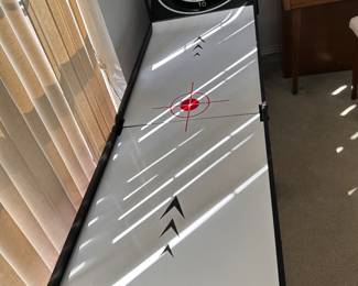 game room skee ball table
