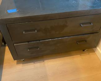 2 RH oversized metal nightstands
40x20 h x26