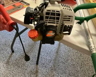 Gas operated weedeater cord weedeater