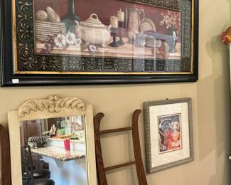 Picture of a dining room set table