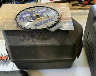 a Skil SAW with extra blades