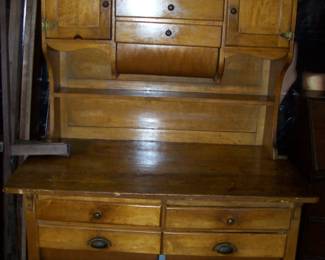 Wooden Kitchen Cabinet