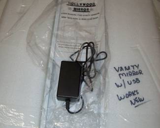 Lighted Vanity Mirror (New)