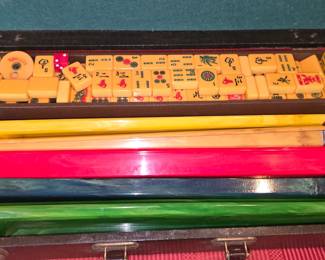 Vintage Mah Jong