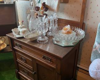 Victorian Wash Stand
