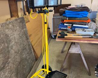 Portable work lighting