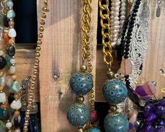 Estate Jewelry Collection—Vintage, Fashion, and Unique Pieces