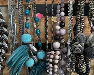 Estate Jewelry Collection—Vintage, Fashion, and Unique Pieces