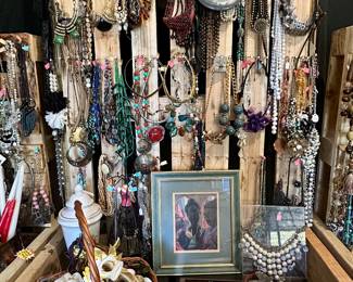 Estate Jewelry Collection—Vintage, Fashion, and Unique Pieces