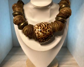 Estate Jewelry Collection—Vintage, Fashion, and Unique Pieces