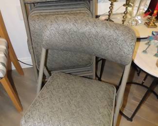 10 Folding chairs.