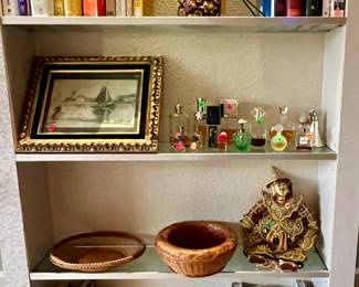 Decor, art, books