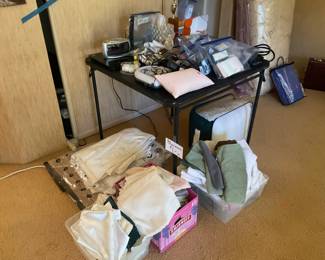 Bed linens, miscellaneous