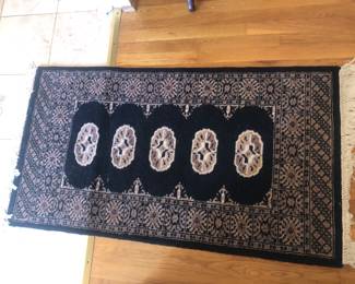 Hand knotted rug