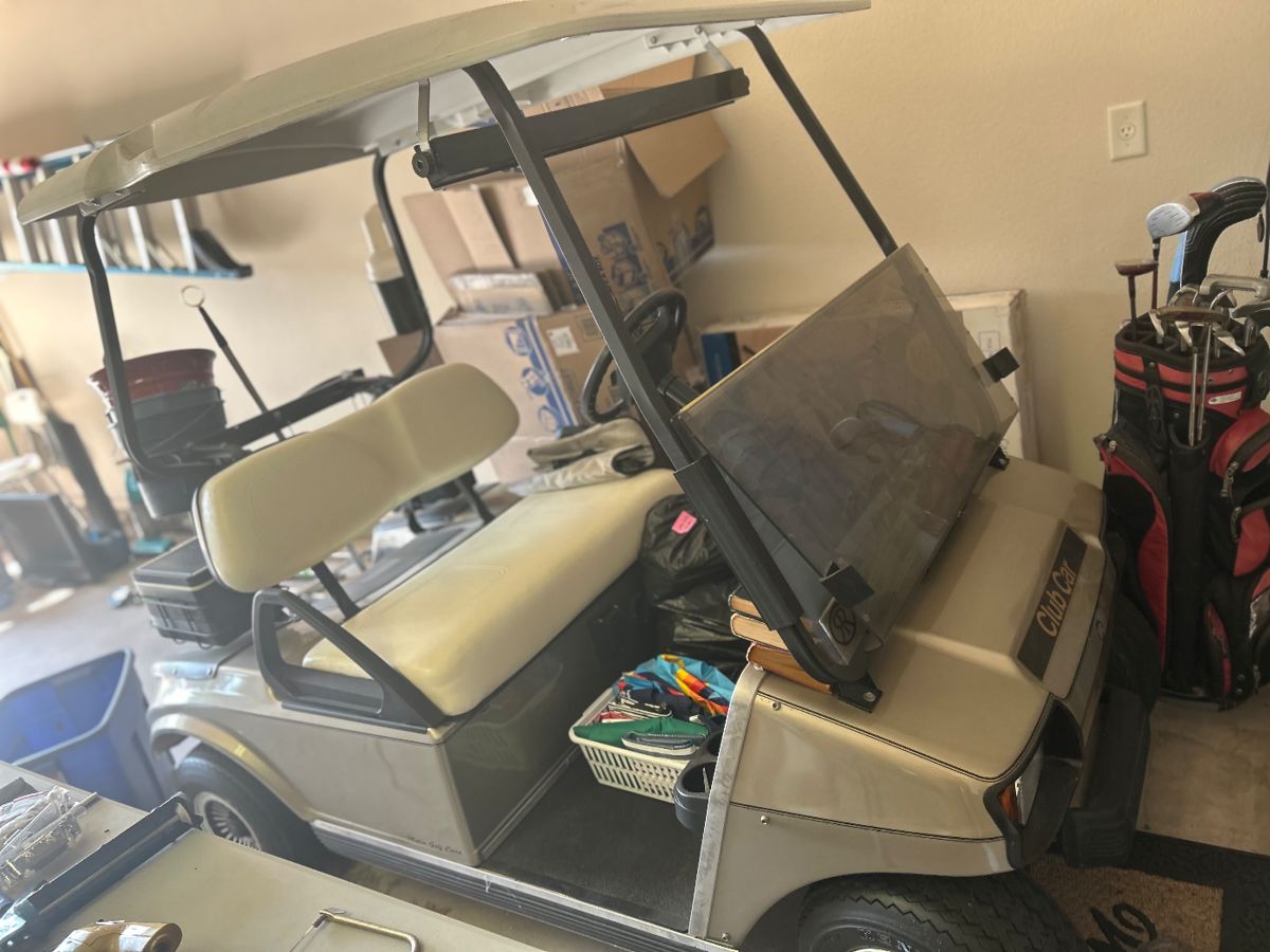 2002 Club Car Golf Cart