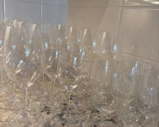 RONA Celebration 76 Wine goblets 