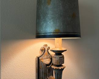 Beautiful Applique Wall mount lamp