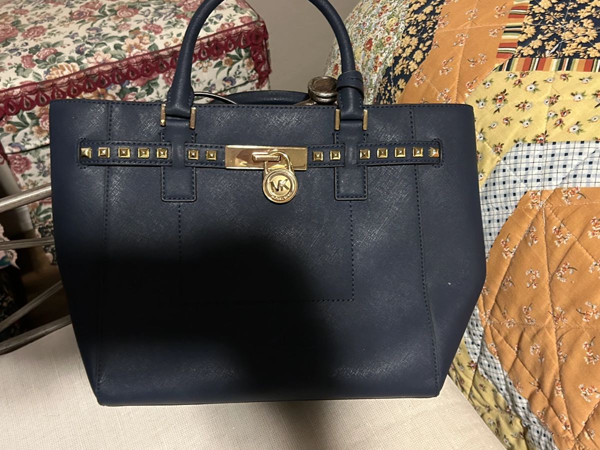 BRAND NEW Michael Kors purse (navy blue)