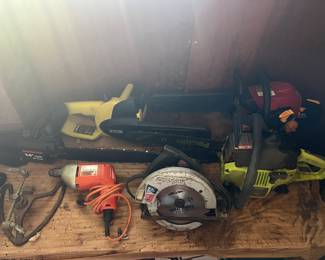 Chain Saws 